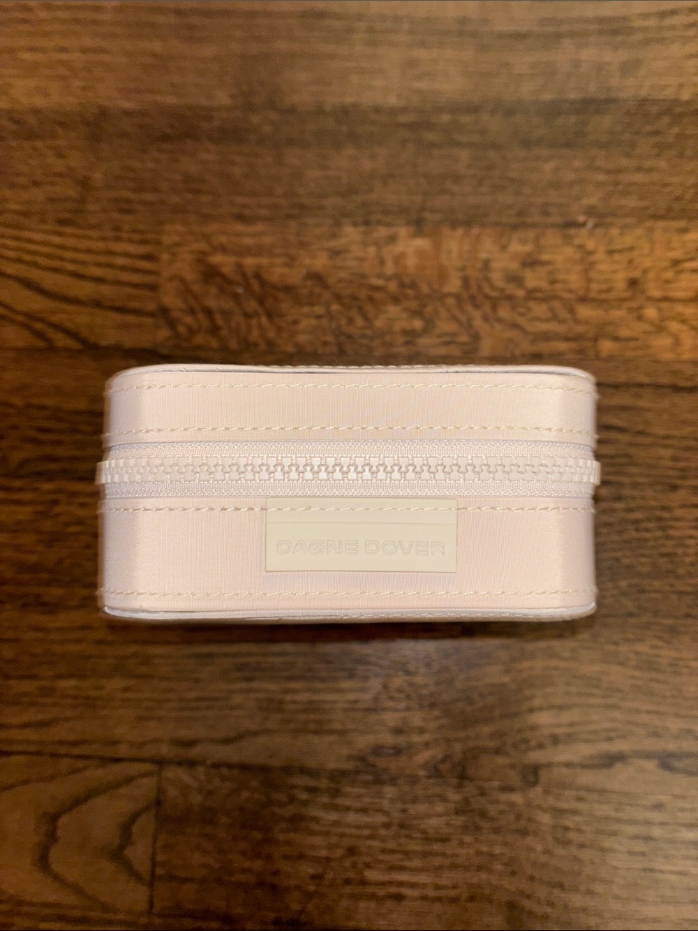 Dagne Dover Frankie Jewelry Case in Oyster *LIMITED EDITION* - Picture 2 of 7